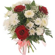 Букет квітів із 3 троянд і 6 хризантем