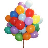 50 різнокольорових повітряних кульок
