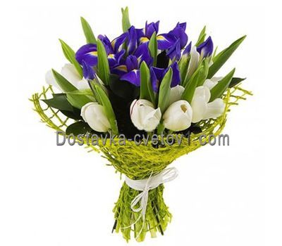 Букет із 15 тюльпанів і 6 ірисів