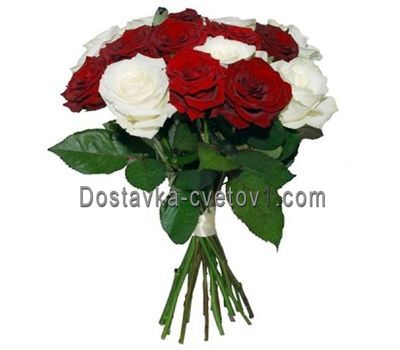 Букет цветов из 17 красных и белых роз