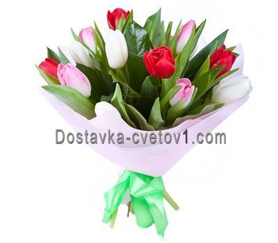 Букет из 15 разноцветных тюльпанов