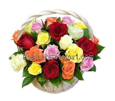 Кошик з 29 троянд